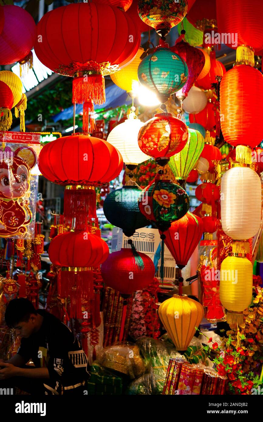 Hanoi Vietnam Jan 15 Shop Sell Decorations For Vietnamese Lunar New Year On Hang Ma Street Stock Photo Alamy Hanoi Vietnam Jan 15 Shop Sell Decorations For Vietnamese Lunar New Year On Hang Ma Street Stock Photo Alamy
