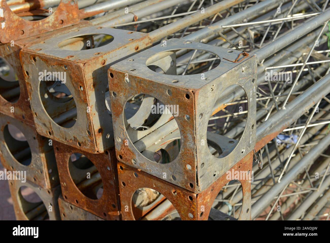 Steel box frame hires stock photography and images Alamy
