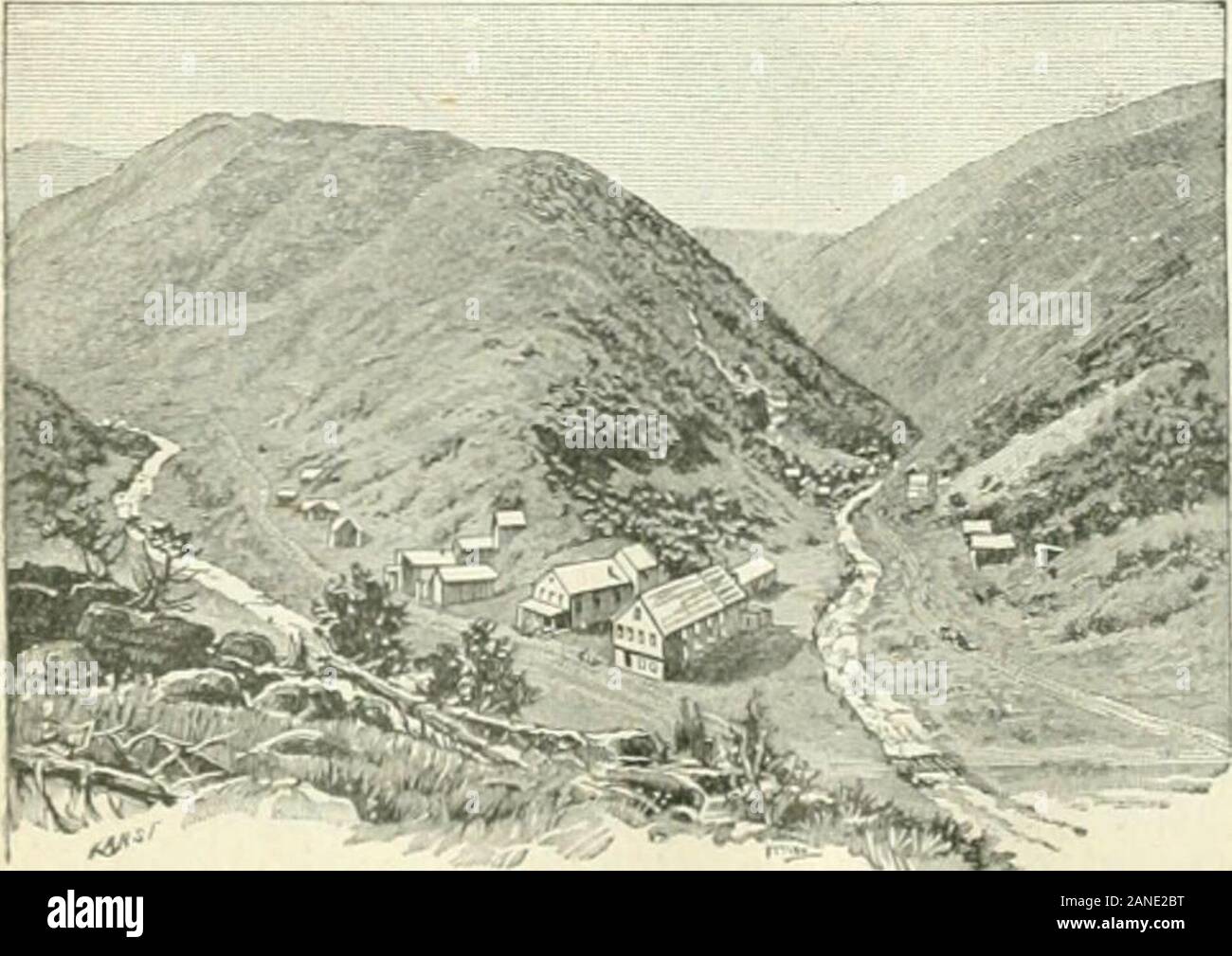 Low Rounded Hill Low rounded hills hi-res stock photography and images - Alamy