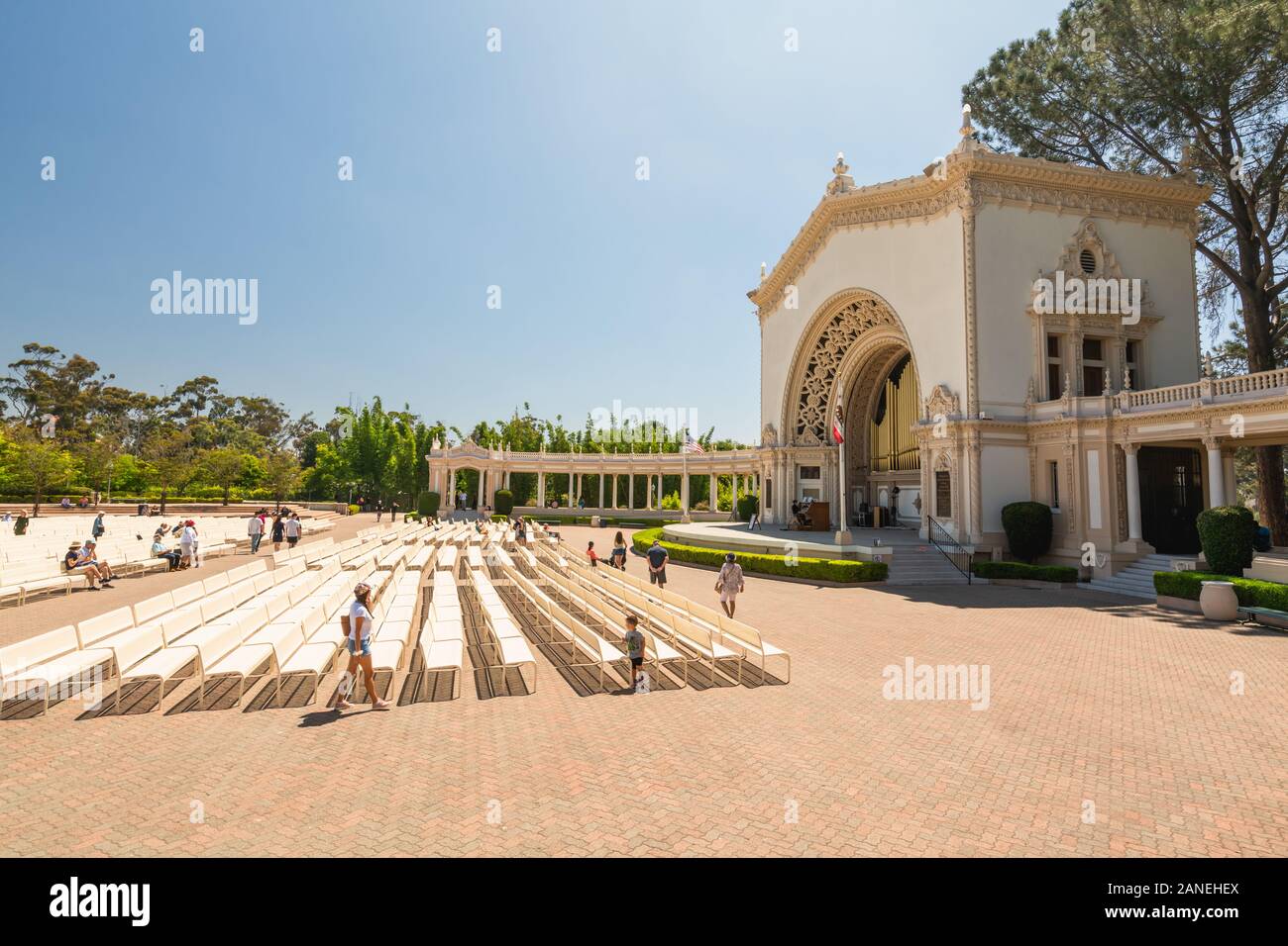 Old pavilion music hall hires stock photography and images Alamy