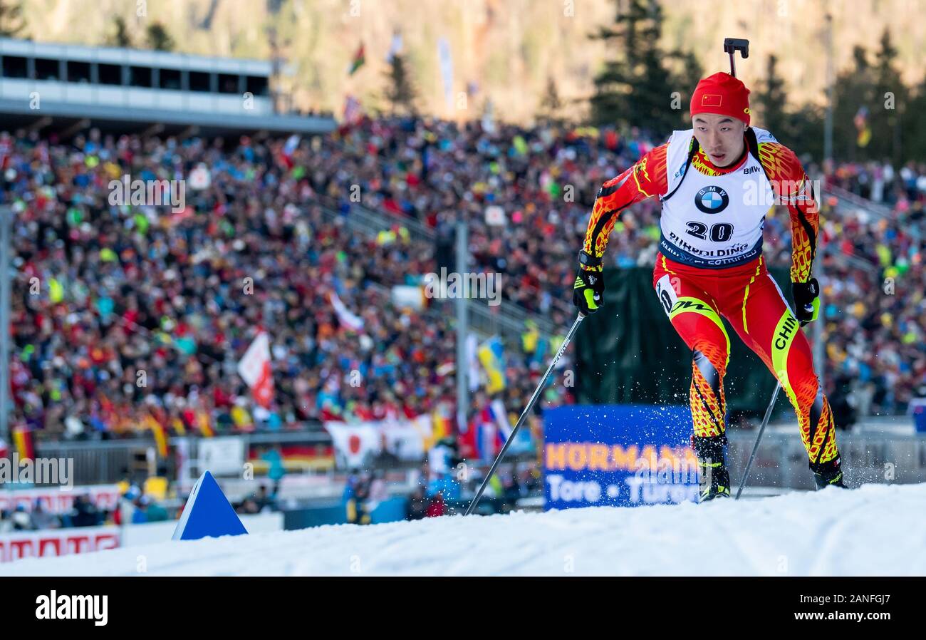 Ruhpolding, Germany. 16th Jan, 2020. Biathlon: World Cup, sprint 10 km, men in the Chiemgau Arena. Fangming Cheng from China in action. Credit: Sven Hoppe/dpa/Alamy Live News Stock Photo