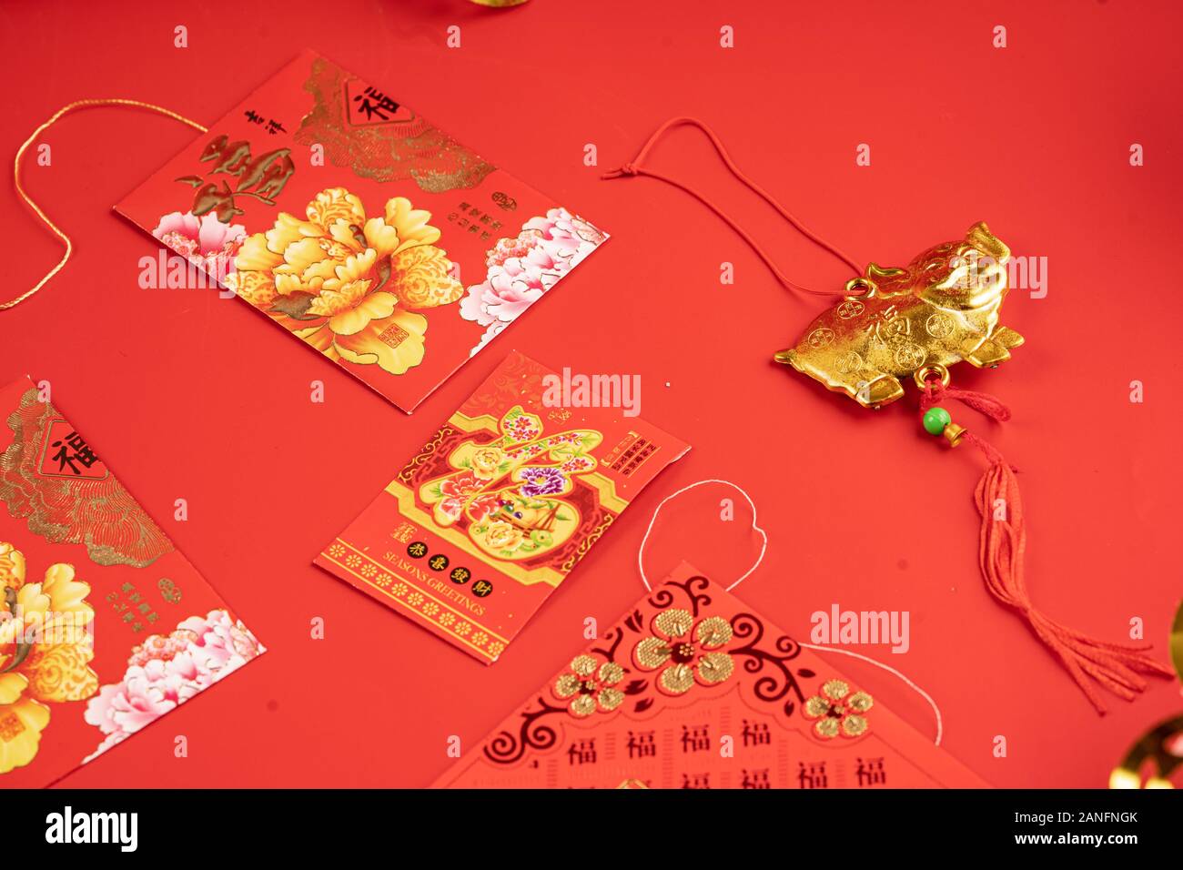 red envelopes chinese new year Stock Photo Alamy