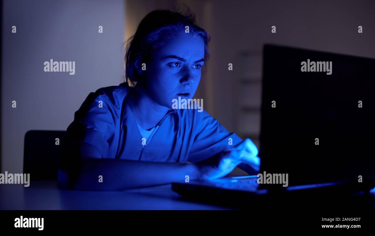 Night shift nurse hi-res stock photography and images - Alamy