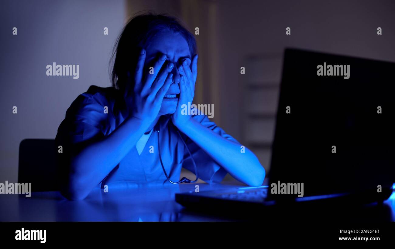 Hospital night shift hi-res stock photography and images - Alamy