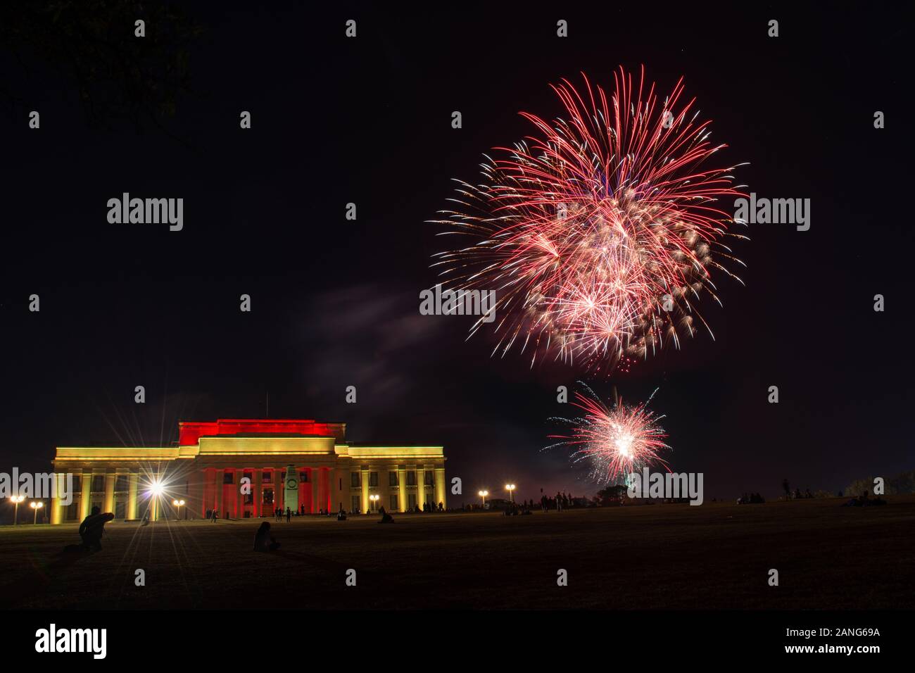chinese new year fireworks auckland
