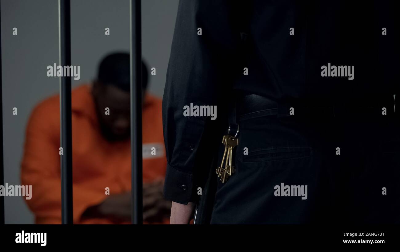 Prison officer keys hires stock photography and images Alamy