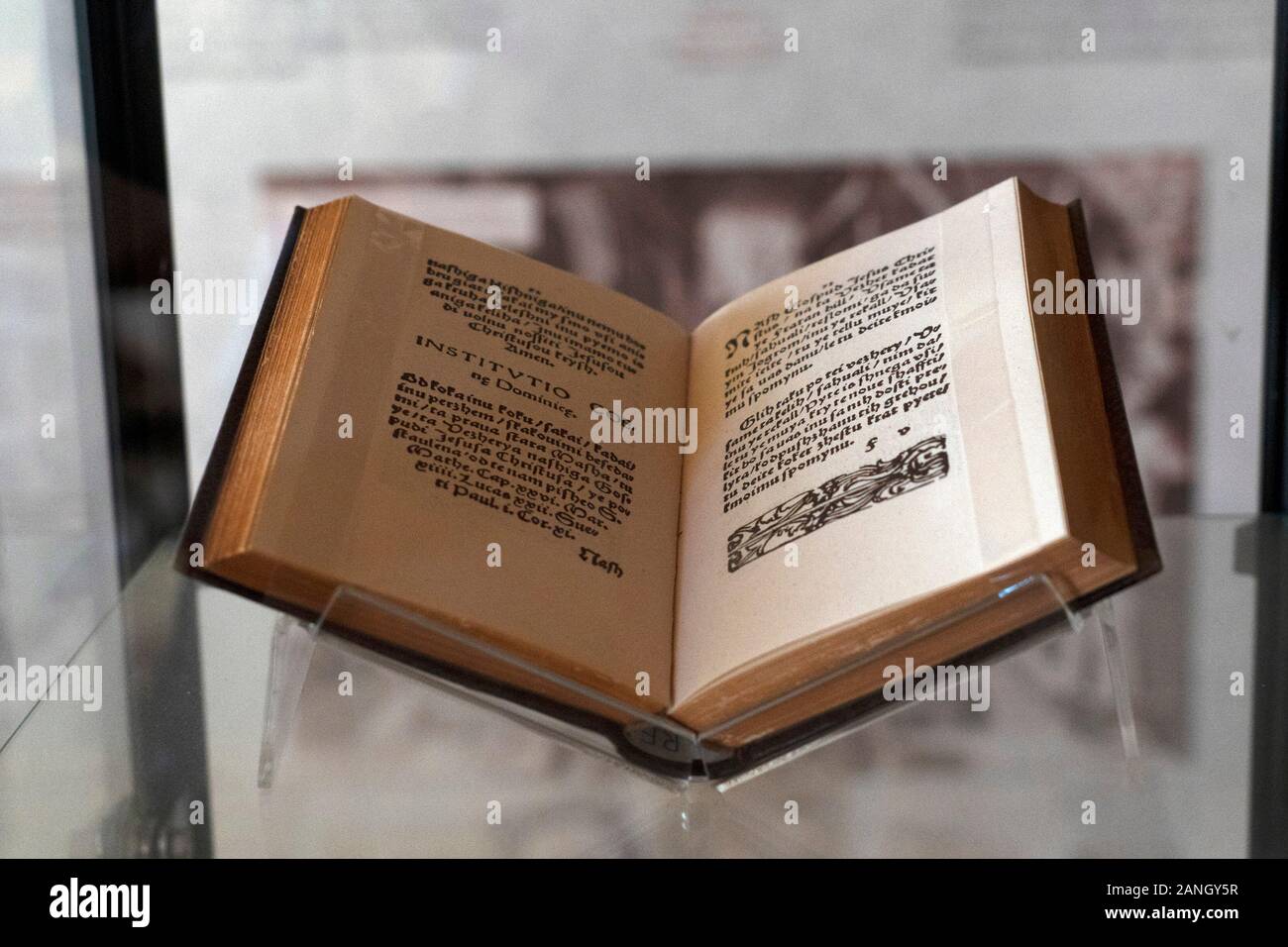 abecedary first book printed in slovenia Old ancient print machine hand ...