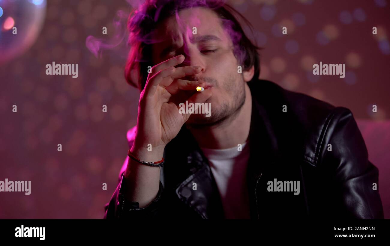 Do guys cigarettes why smoke 5 Reasons