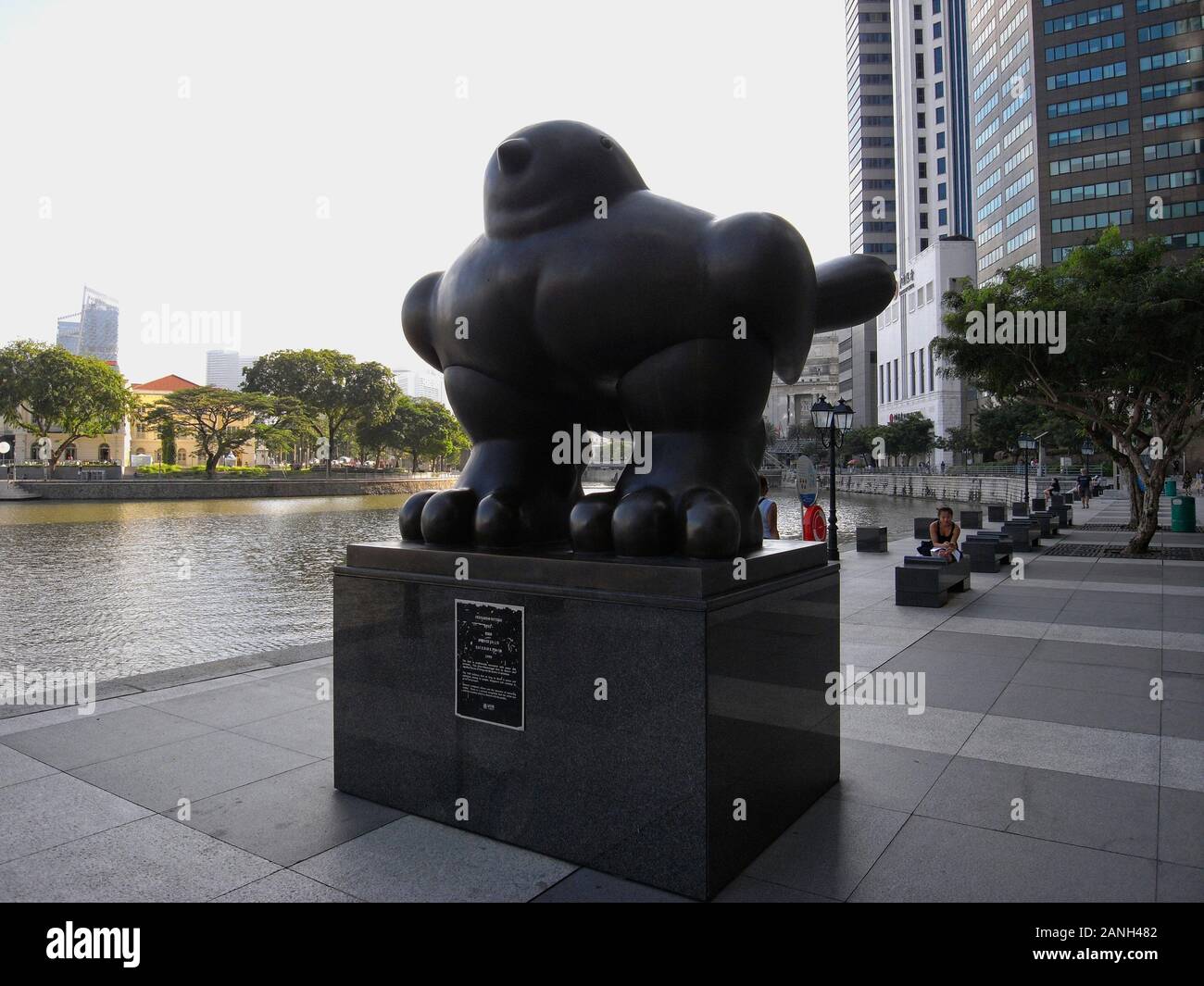 Singapore Singapore - 26 February 2016 Bird Statue of Fernando Bottero along Singapore River Stock Photo