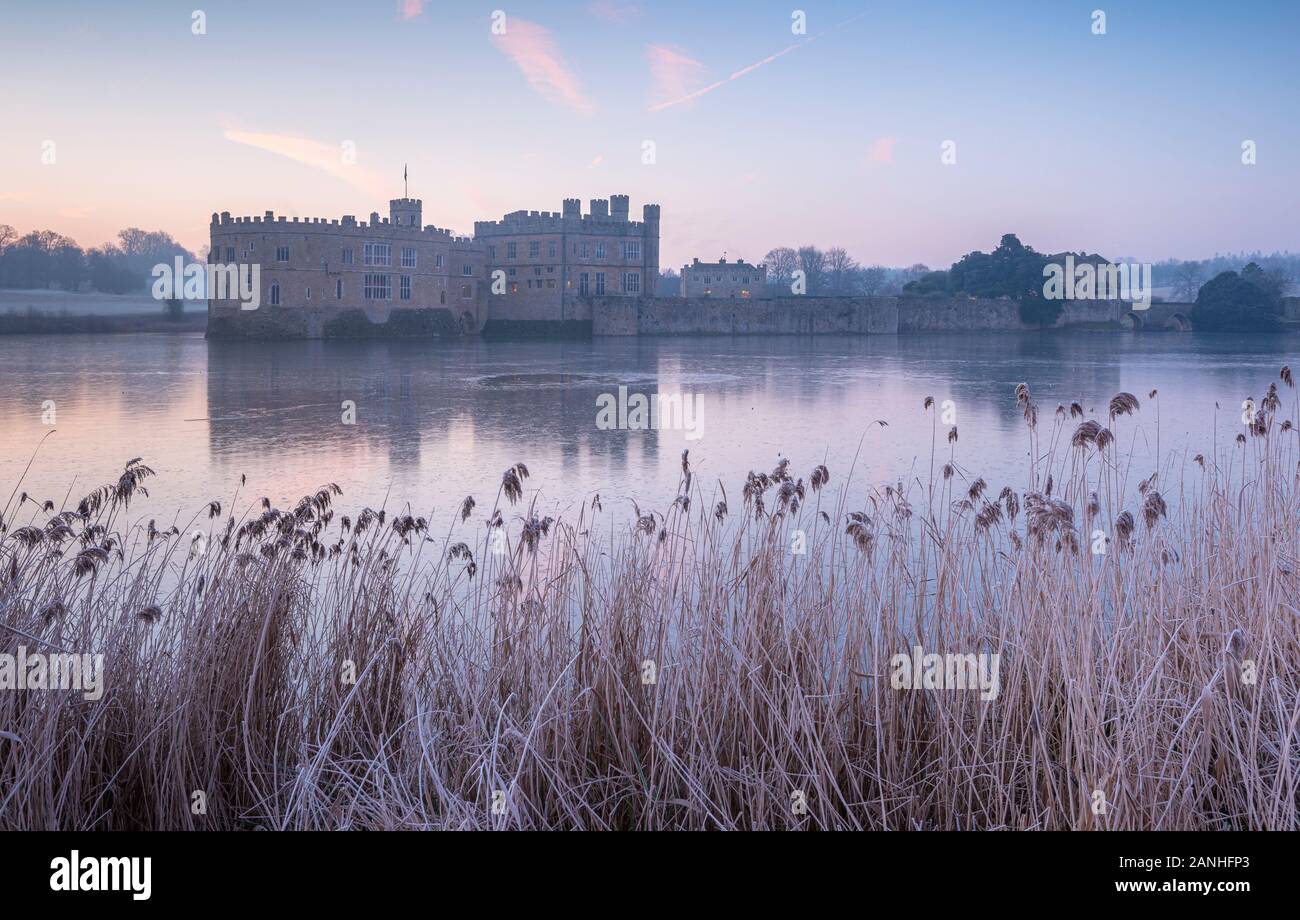 Winter sunrise at Leeds castle; a historic castle 5 miles south of Maidstone in Kent. Stock Photo