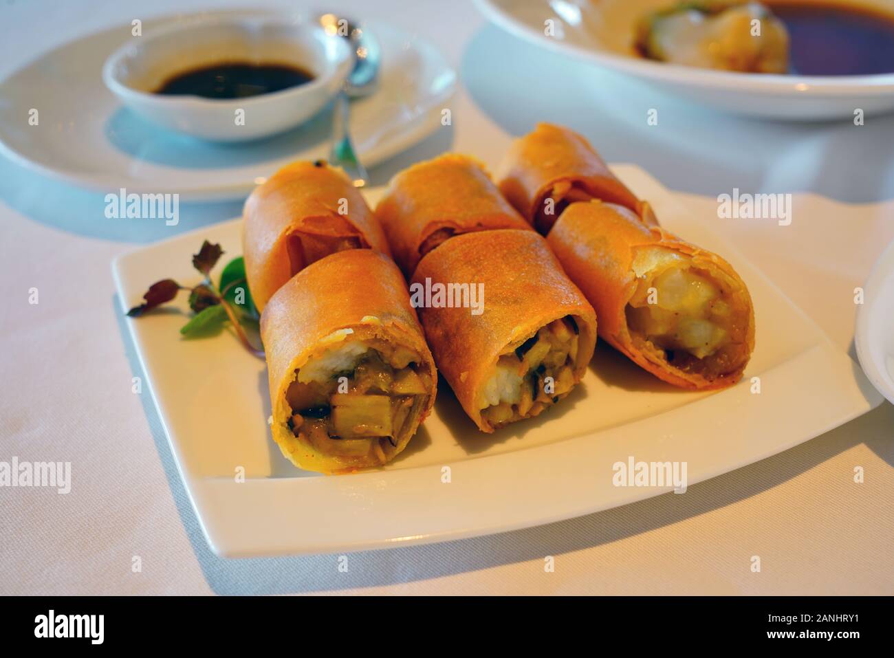 Dish of crispy Chinese spring rolls Stock Photo - Alamy
