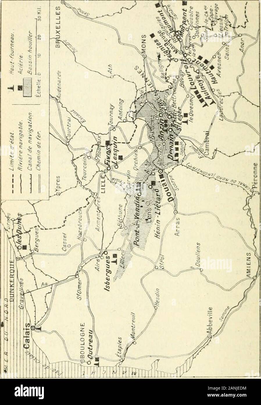 L'industrie du fer en France . virons dAvesnes et de Mau-beuge; cétaient des sortes très pauvres. Par contre,lindustrie houillère du Nord et du Pas-de-Calais pro-duisait à pied-dœuvre, en 1913, 28 millions de tonnesde charbon et 2 500 000 tonnes de coke, représentantrespectivement 72 p. 100 et 93 p. 100 de la productionfrançaise. Avant la guerre, la métallurgie régionale seprocurait sans difficulté, les 900 000 tonnes de houilleet les 800 000 tonnes de coke qui lui étaient nécessaires. ( ependant, dans le Nord plus que dans le Centre,la fonte au coke fut longue à se substituer à la fonteau boi Stock Photo