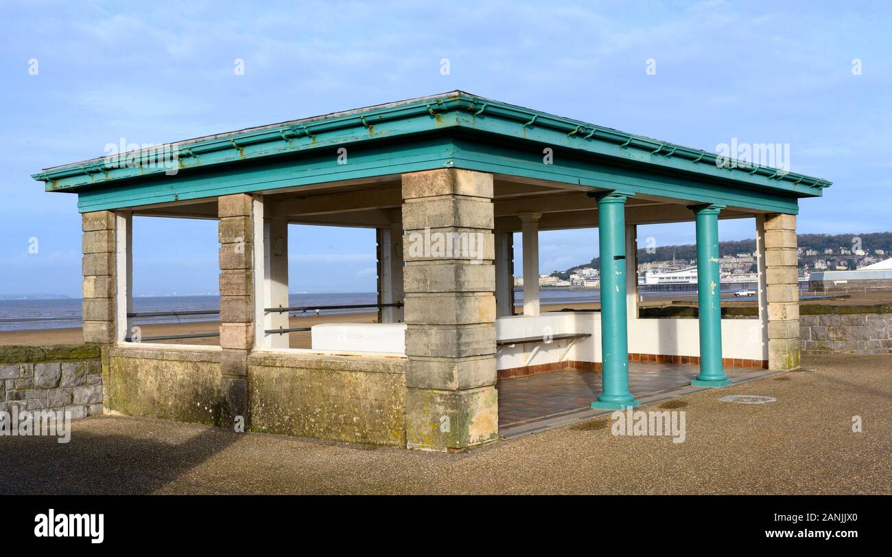 Beach shelter hires stock photography and images Alamy