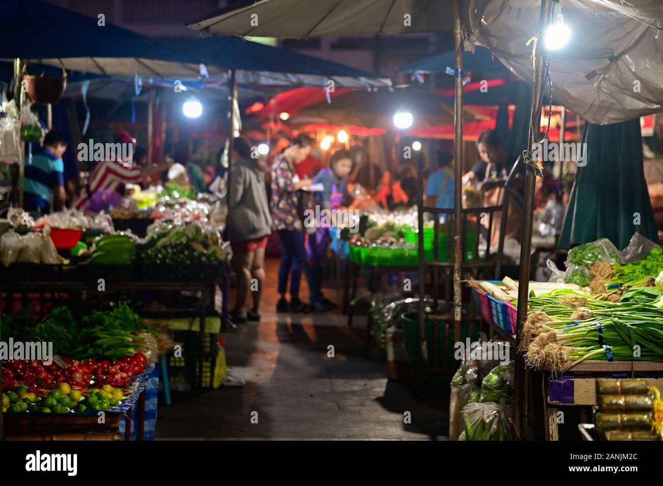 Buying in bulk hires stock photography and images Alamy