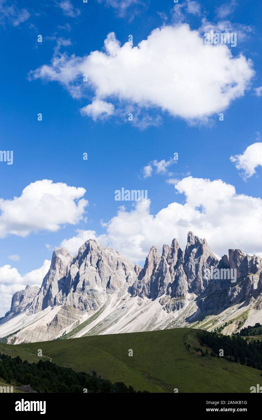 View towards Seceda and Sass Rigais from Resciesa / Ciampanil de Cuecnes, near Ortisei, in the Dolomites, South Tyrol, Italy. Stock Photo
