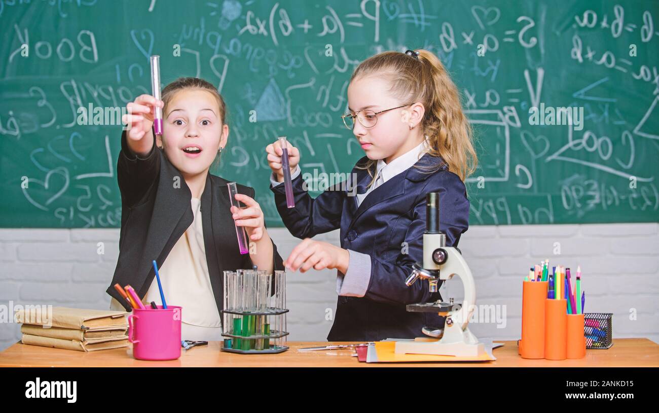 школа с уклоном химии