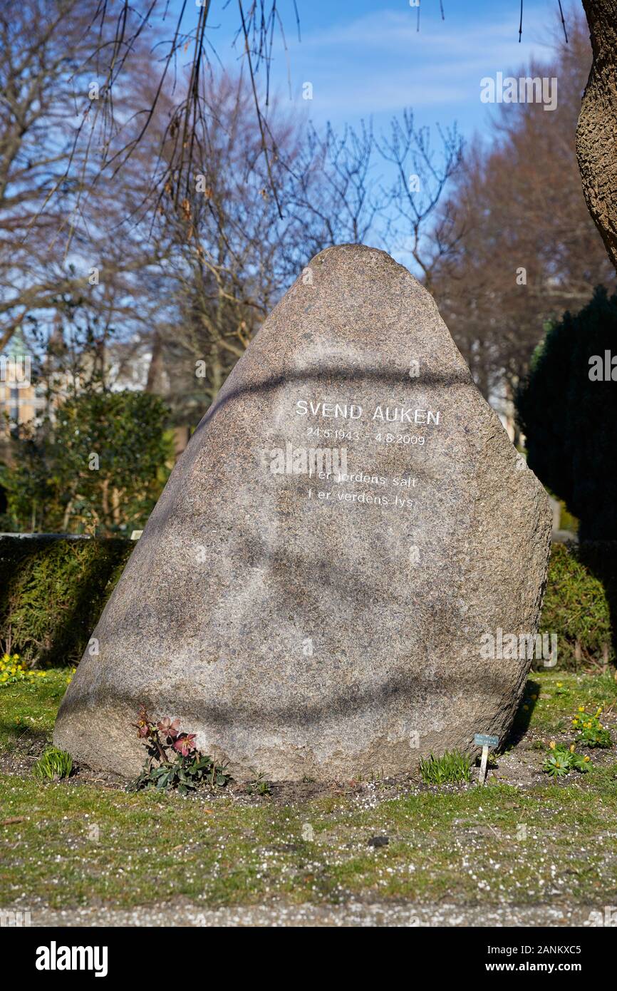 Grave of Svend Auken (1943-2009), Danish politician (the Social Democrats); Cemetery of Holmen, Copenhagen, Denmark Stock Photo