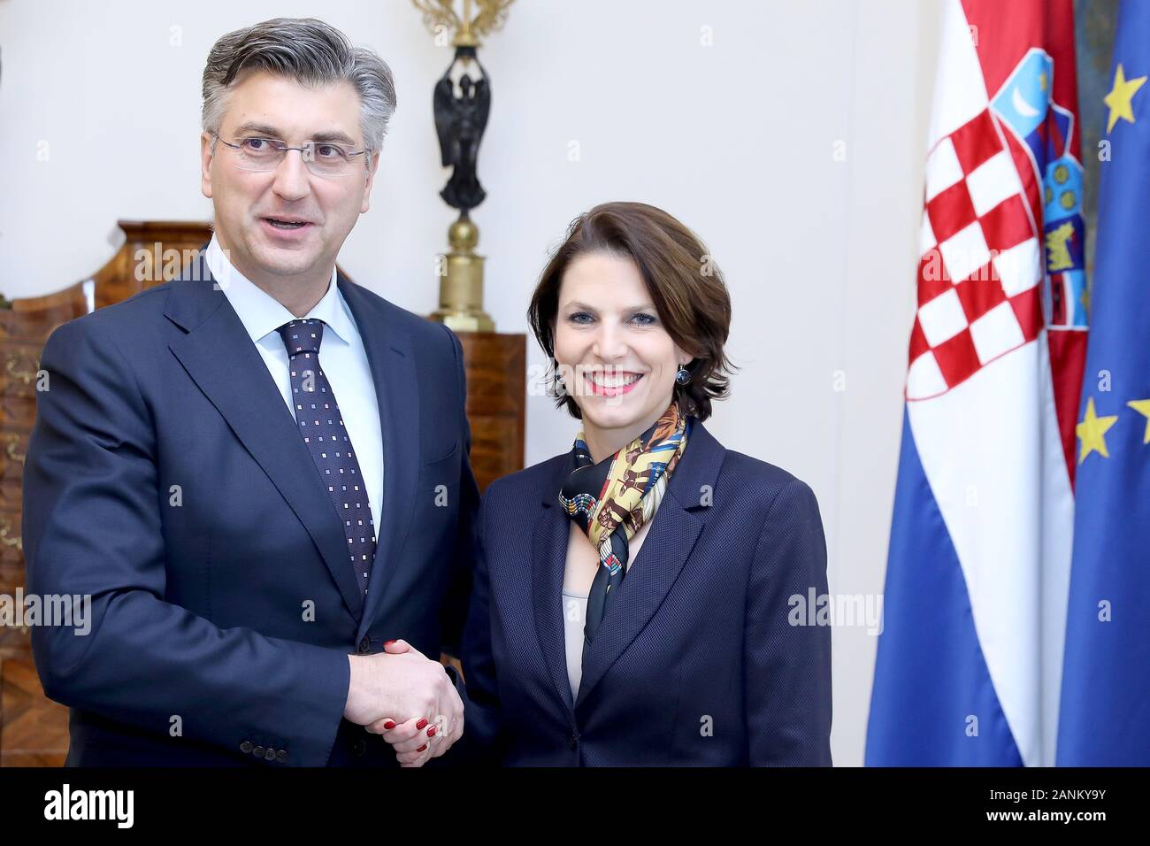 (200117) -- ZAGREB, Jan. 17, 2020 (Xinhua) -- Croatian Prime Minister Andrej Plenkovic (L) shakes hands with Austrian Federal Minister for European Affairs Karoline Edtstadler during their meeting in Zagreb, Croatia, on Jan. 17, 2020. Croatia and Austria will continue to push for a decision to open accession negotiations with Albania and North Macedonia at European Council level in March, Croatian Prime Minister Andrej Plenkovic and Austrian Federal Minister for European Affairs Karoline Edtstadler said here at a meeting on Friday. (Patrik Macek/Pixsell via Xinhua) Stock Photo