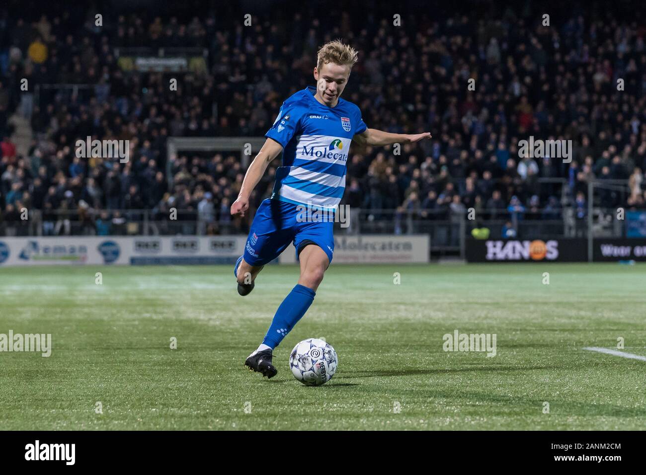 17 Januari 2020 Zwolle The Netherlands Soccer Pec Zwolle V Fc Utrecht Soccer Eredivisie 2019 2020 L R Dean Huiberts Of Pec Zwolle Stock Photo Alamy
