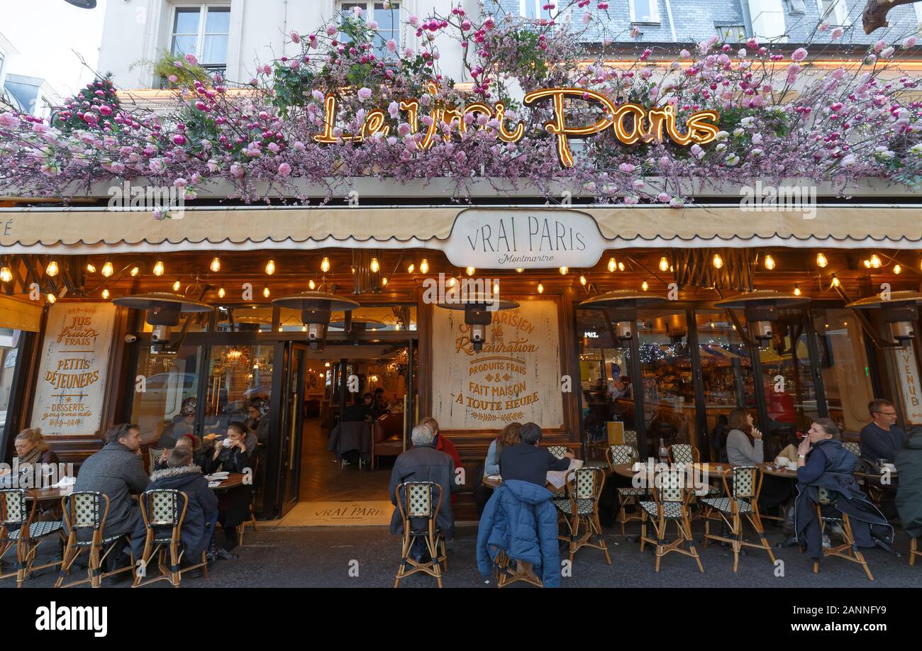 The famous Cafe Le Vrai Paris . It is located in the Montmartre, Paris ...