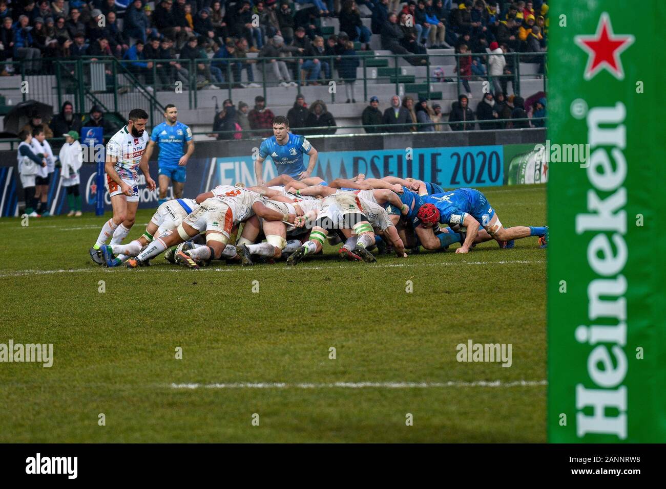 Treviso, Italy. 18th Jan, 2020. Treviso, Italy, 18 Jan 2020, scrum during Benetton Treviso vs Leinster Rugby - Rugby Heineken Champions Cup - Credit: LM/Ettore Griffoni Credit: Ettore Griffoni/LPS/ZUMA Wire/Alamy Live News Stock Photo