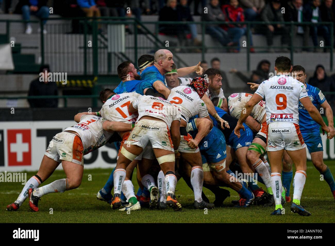Treviso, Italy. 18th Jan, 2020. Treviso, Italy, 18 Jan 2020, maul during Benetton Treviso vs Leinster Rugby - Rugby Heineken Champions Cup - Credit: LM/Ettore Griffoni Credit: Ettore Griffoni/LPS/ZUMA Wire/Alamy Live News Stock Photo
