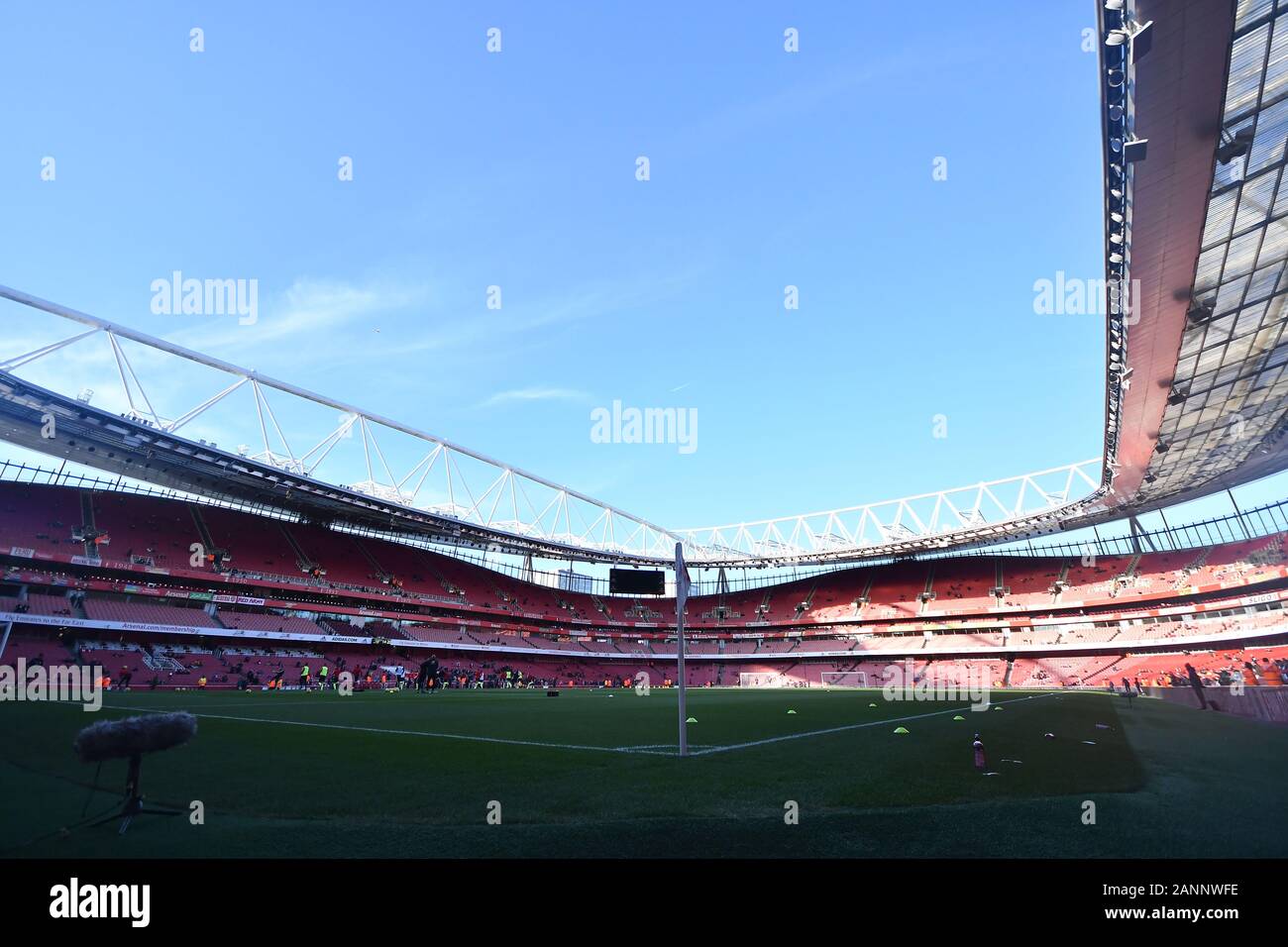 LONDON, ENGLAND - JANUARY 18TH General view of the stadium during the Premier League match between Arsenal and Sheffield United at the Emirates Stadium, London on Saturday 18th January 2020. (Credit: Ivan Yordanov | MI News)Photograph may only be used for newspaper and/or magazine editorial purposes, license required for commercial use Credit: MI News & Sport /Alamy Live News Stock Photo