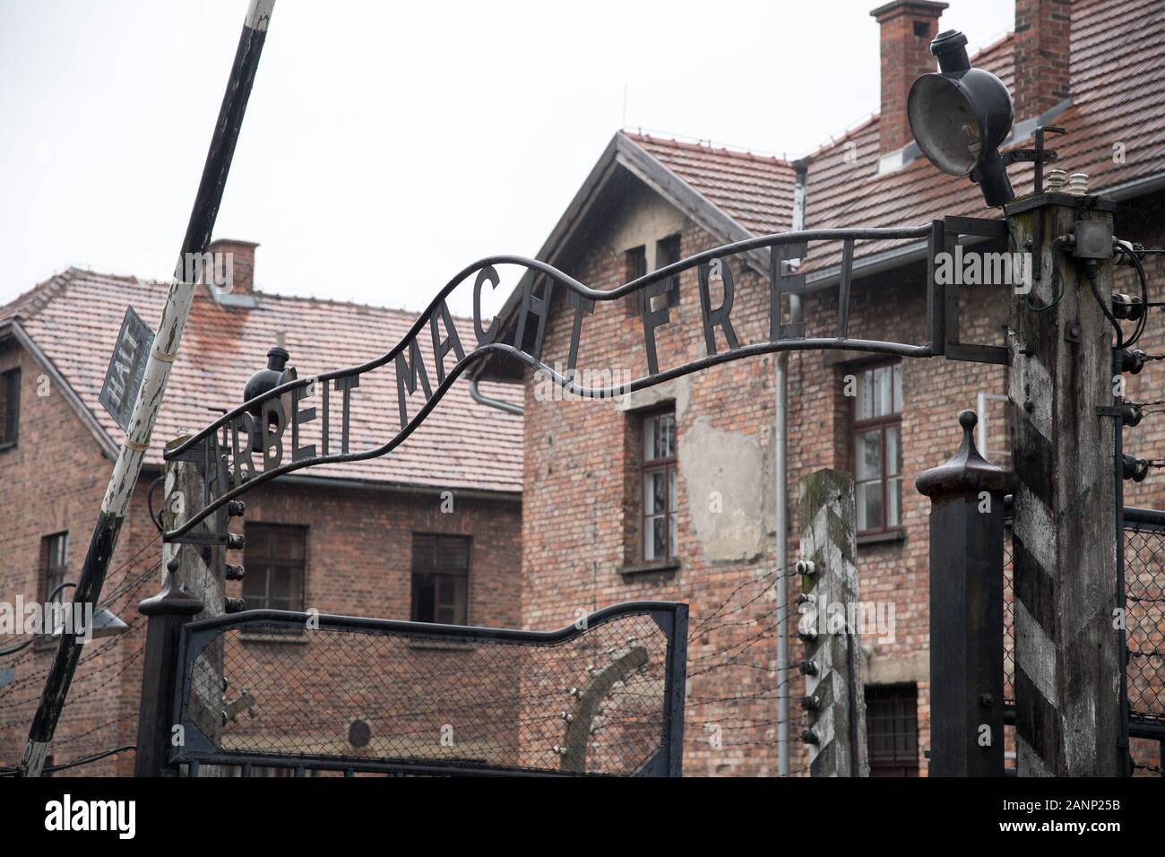 Arbeit macht frei sign (in German Work sets you free) main gate to Nazi German Konzentrationslager Auschwitz I Stammlager (Auschwitz I concentration c Stock Photo