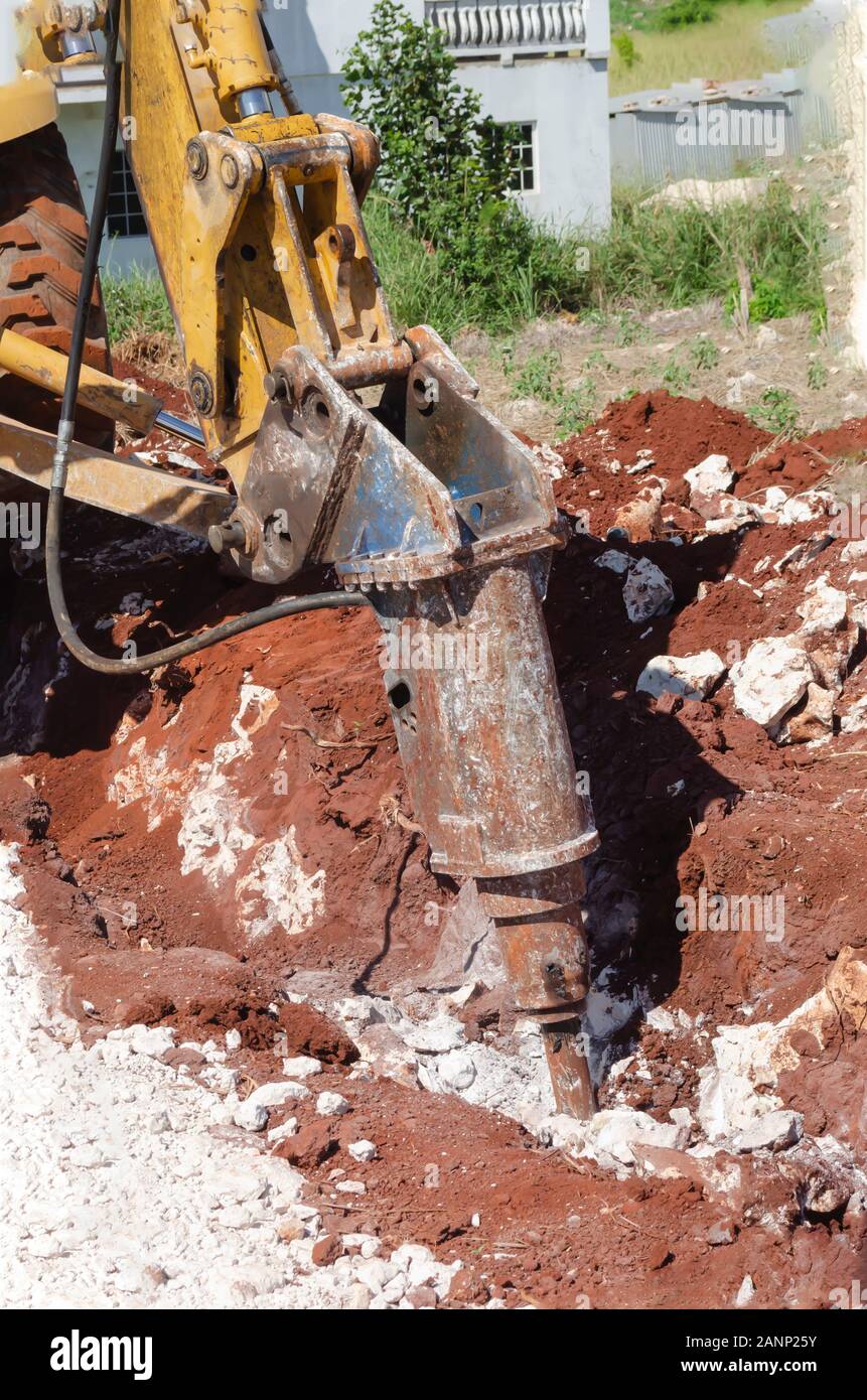 Jackhammer breaking rock hires stock photography and images Alamy