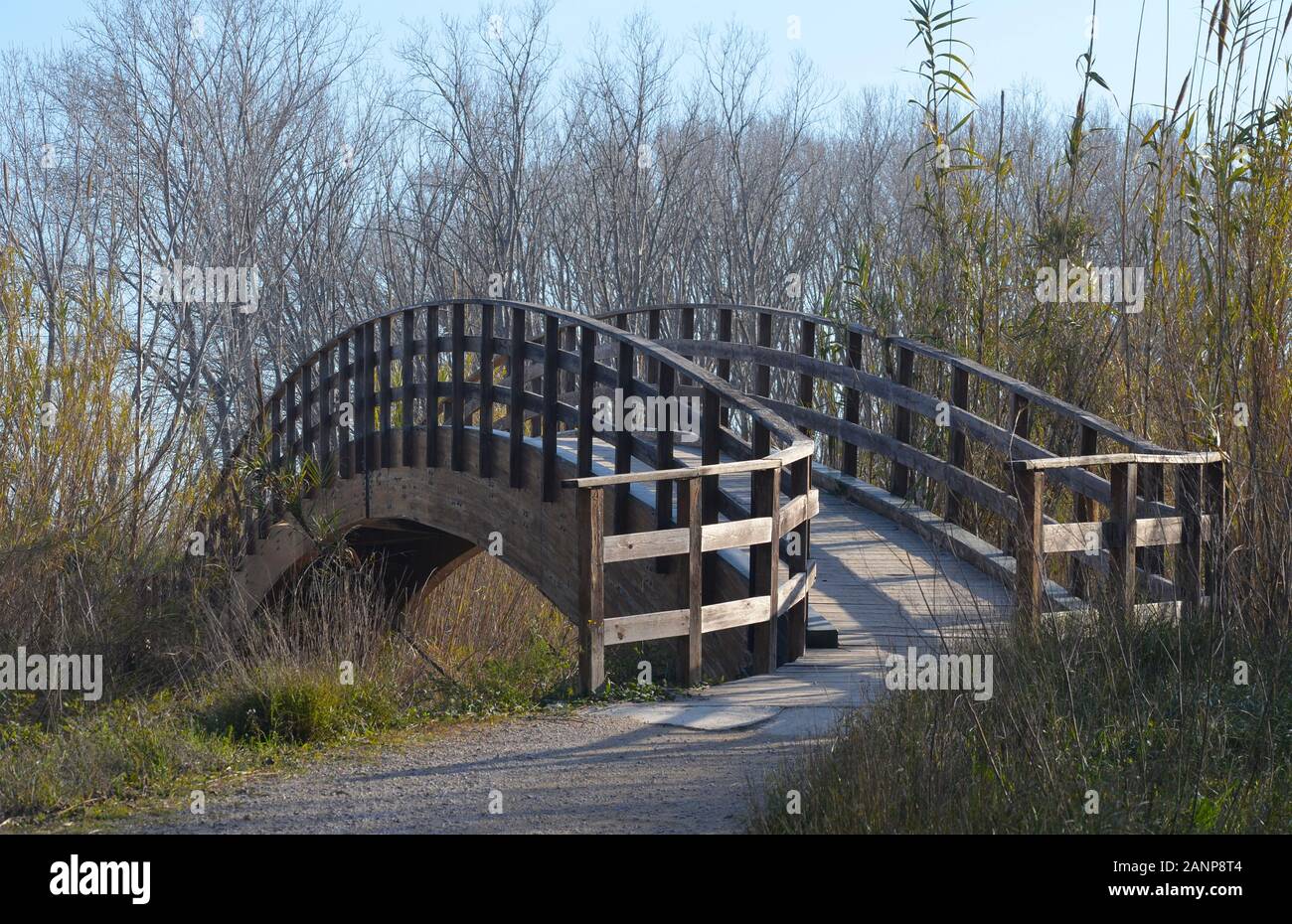 Wooden suspension bridge over the Turia river, Turia natural park, Valencia (eastern Spain) Stock Photo