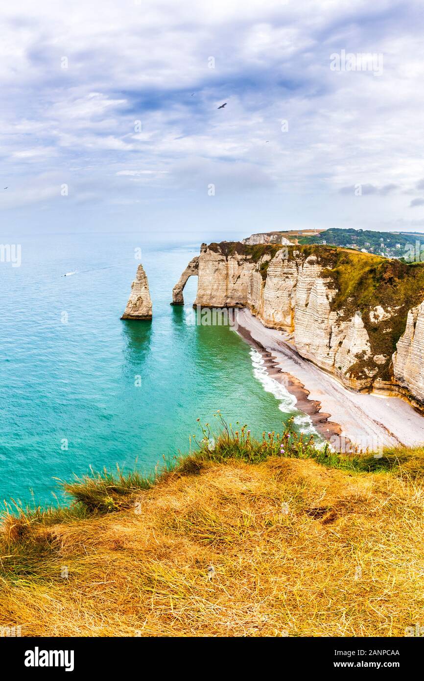 Panorama of natural chalk cliffs of Etretat Stock Photo Alamy