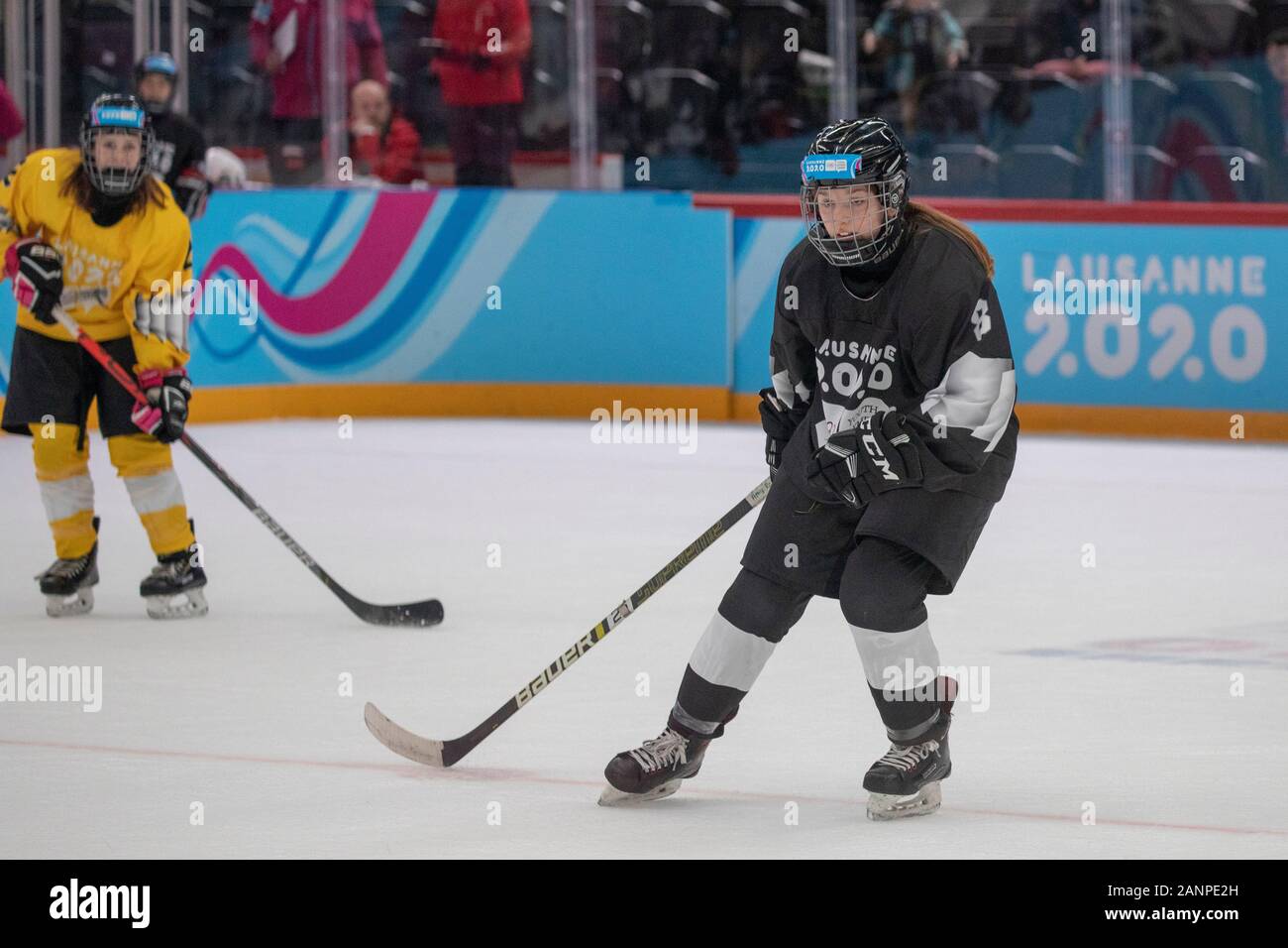 Team GB's Amy Robery (15) during the women's 3 on 3 Ice Hockey final at the Lausanne 2020 Youth Olympic Games on the 15h January 2020 Stock Photo