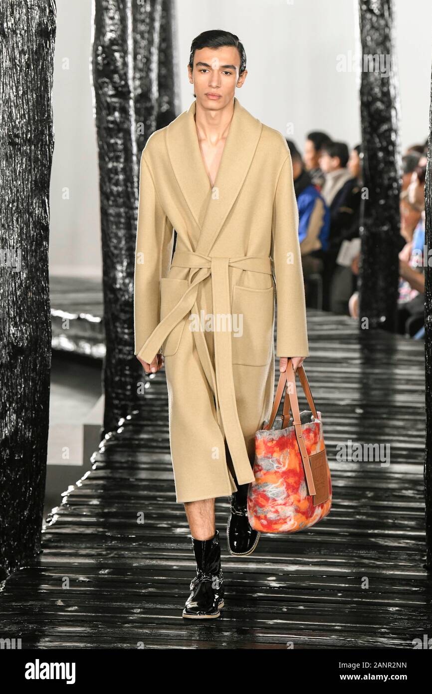 Louis Vuitton FW20 Paris Fashion Week Runway Show