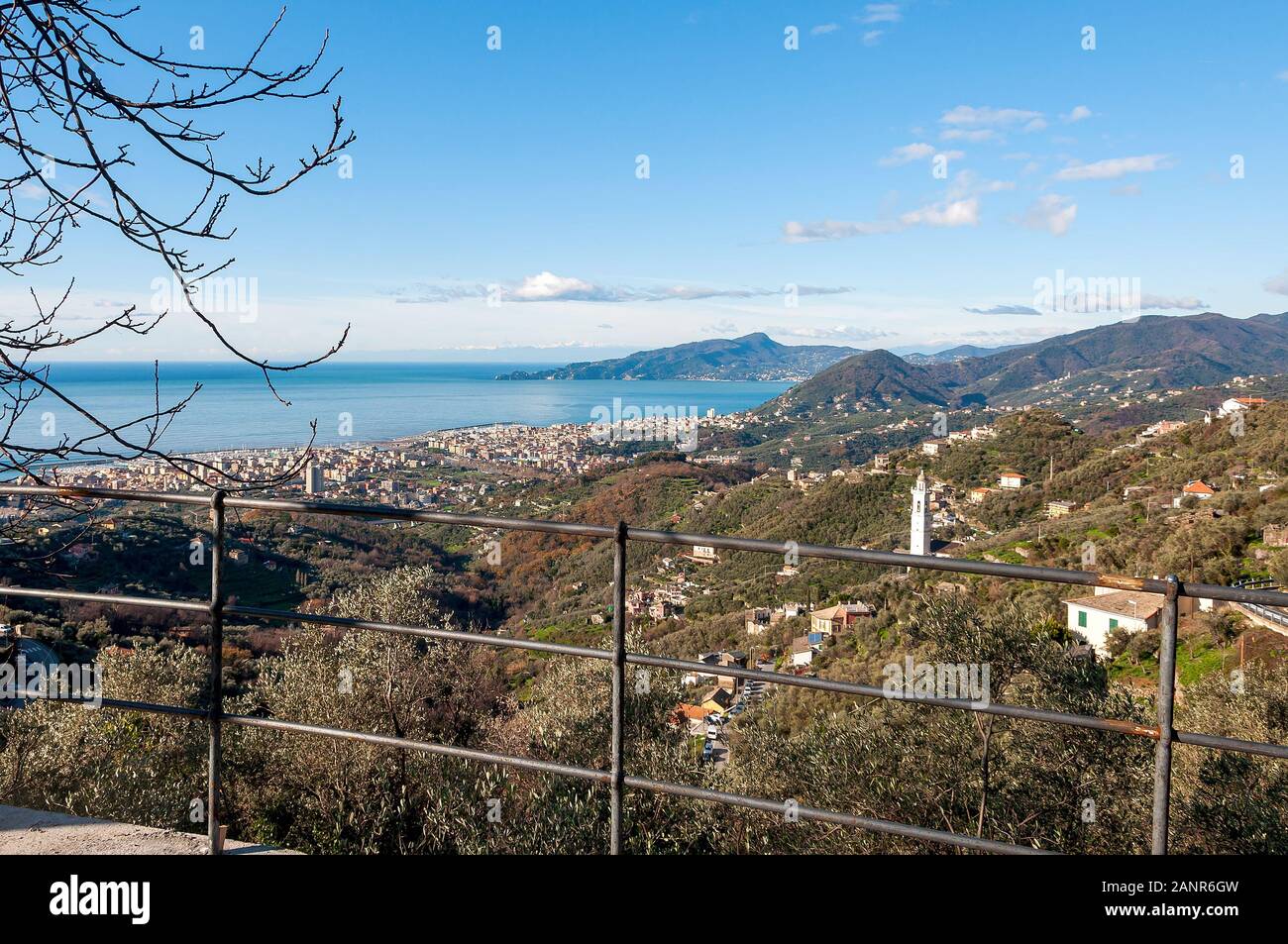 View of the Tigullio bay - Chiavari, Cogorno, Lavagna and Portofino -  Ligurian sea - Italy Stock Photo - Alamy