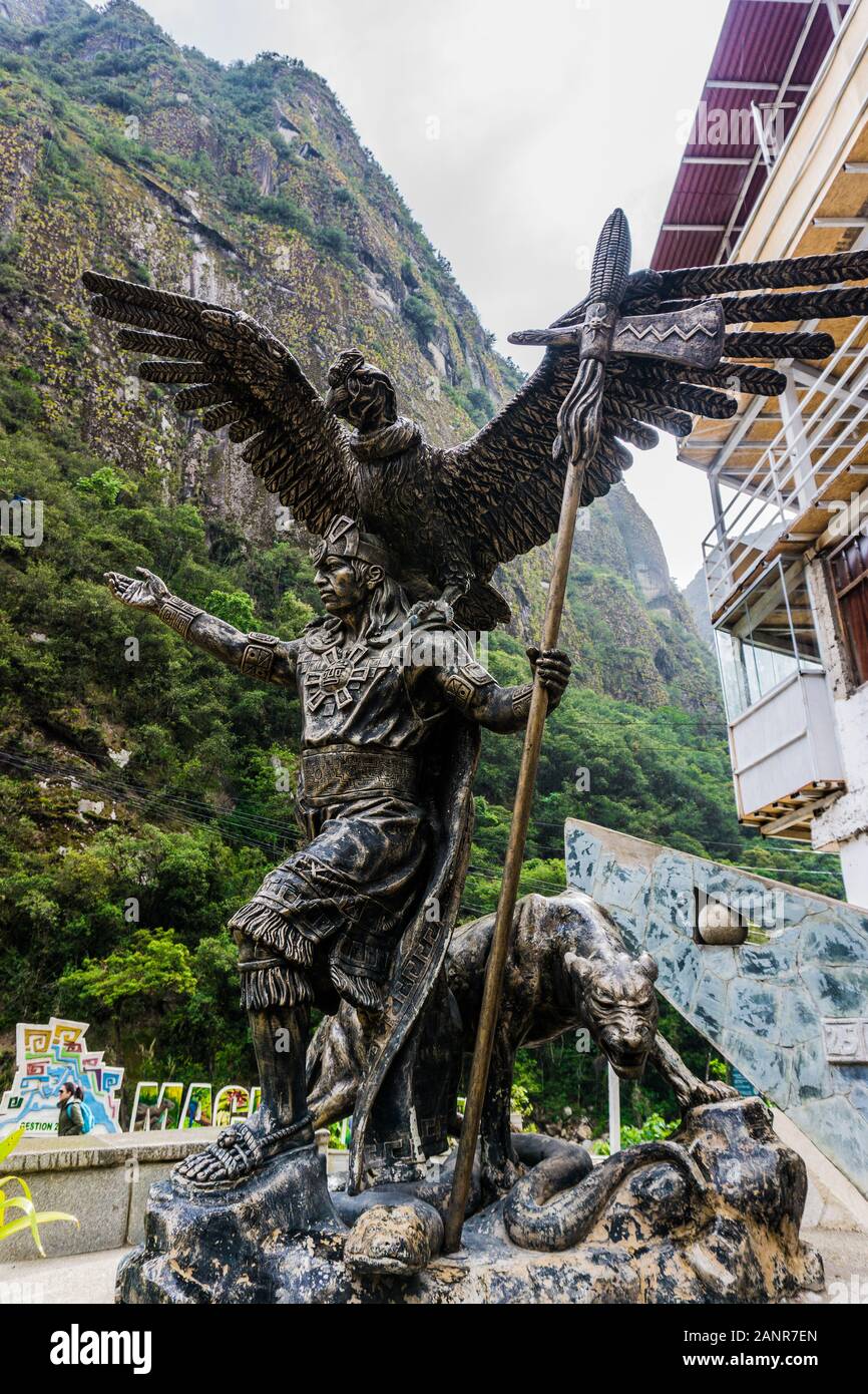 Emperor Pachacutec, statue located in the town of Aguas Calientes in