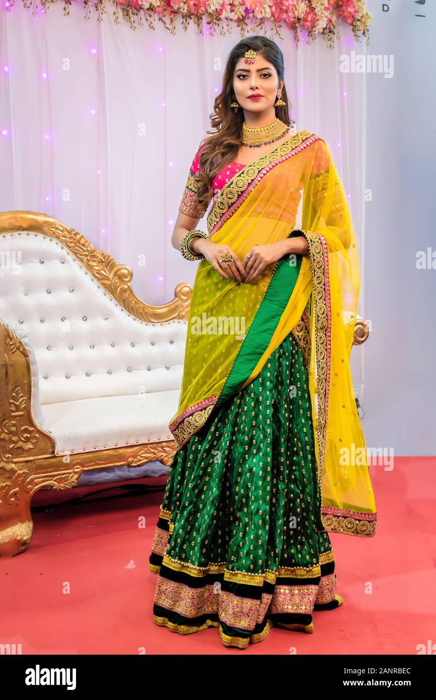 Saree model hi-res stock photography and images - Alamy