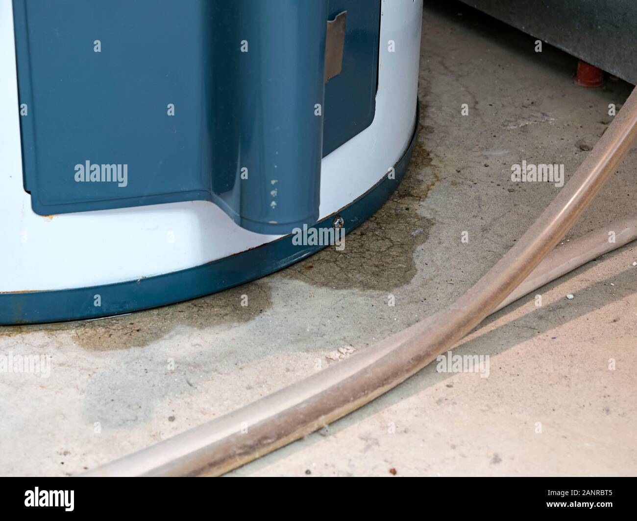 Water puddle white floor hires stock photography and images Alamy