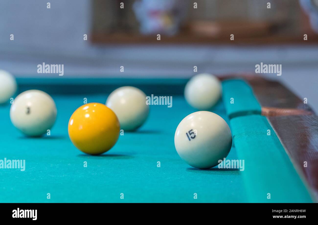 Pool table ball set up hires stock photography and images Alamy