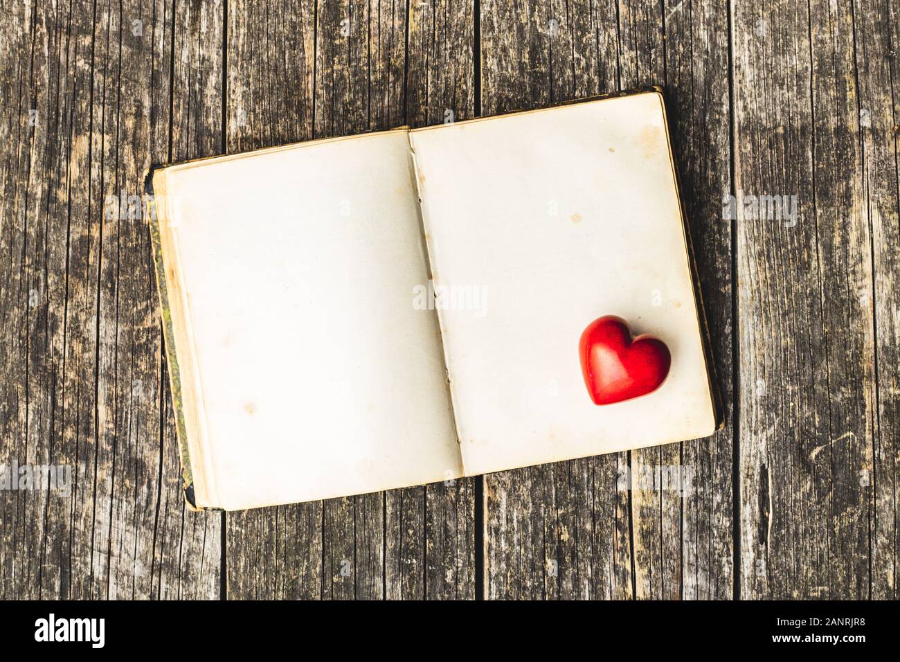 Book top view hi-res stock photography and images - Alamy