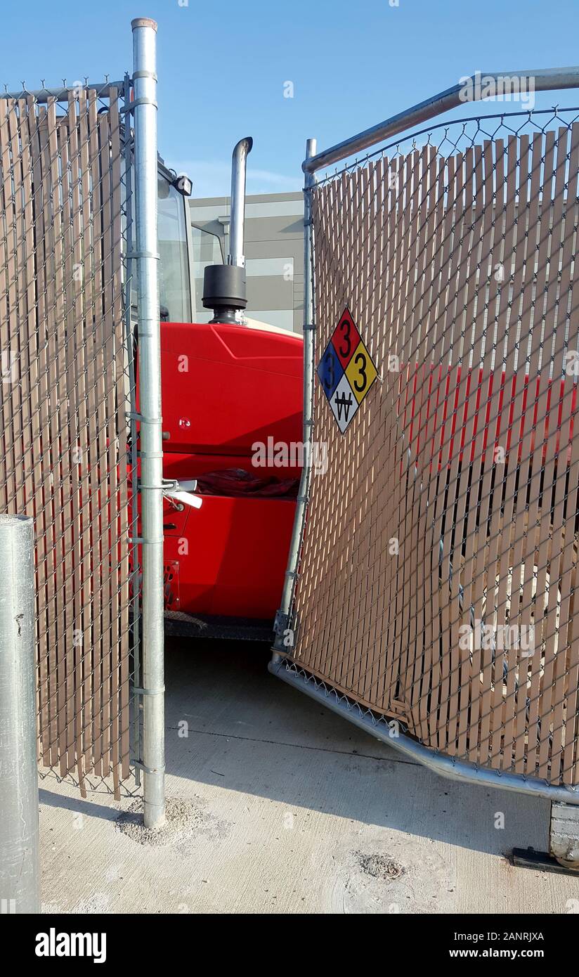 Gate crash hires stock photography and images Alamy