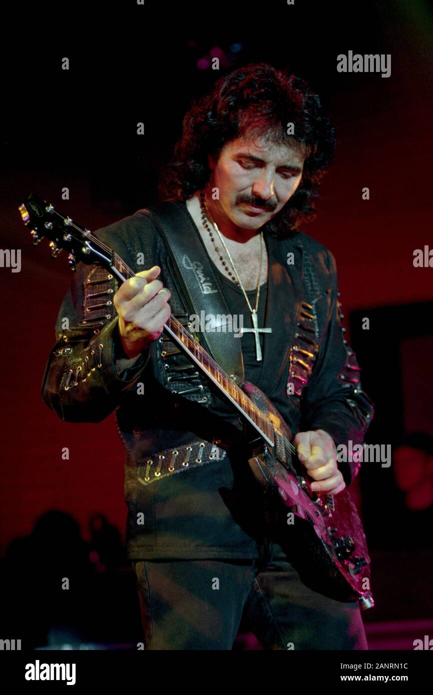 Milan ,Italy 18/09/1995, live concerts of Black Sabbath at the Rolling Stone :Tony Iommi Photo Fabio Diena Stock Photo