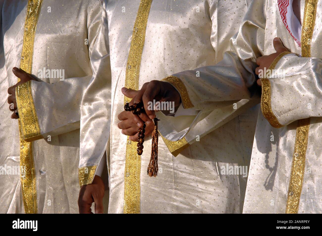 Qataris in traditional costume Doha, Qatar Stock Photo Alamy