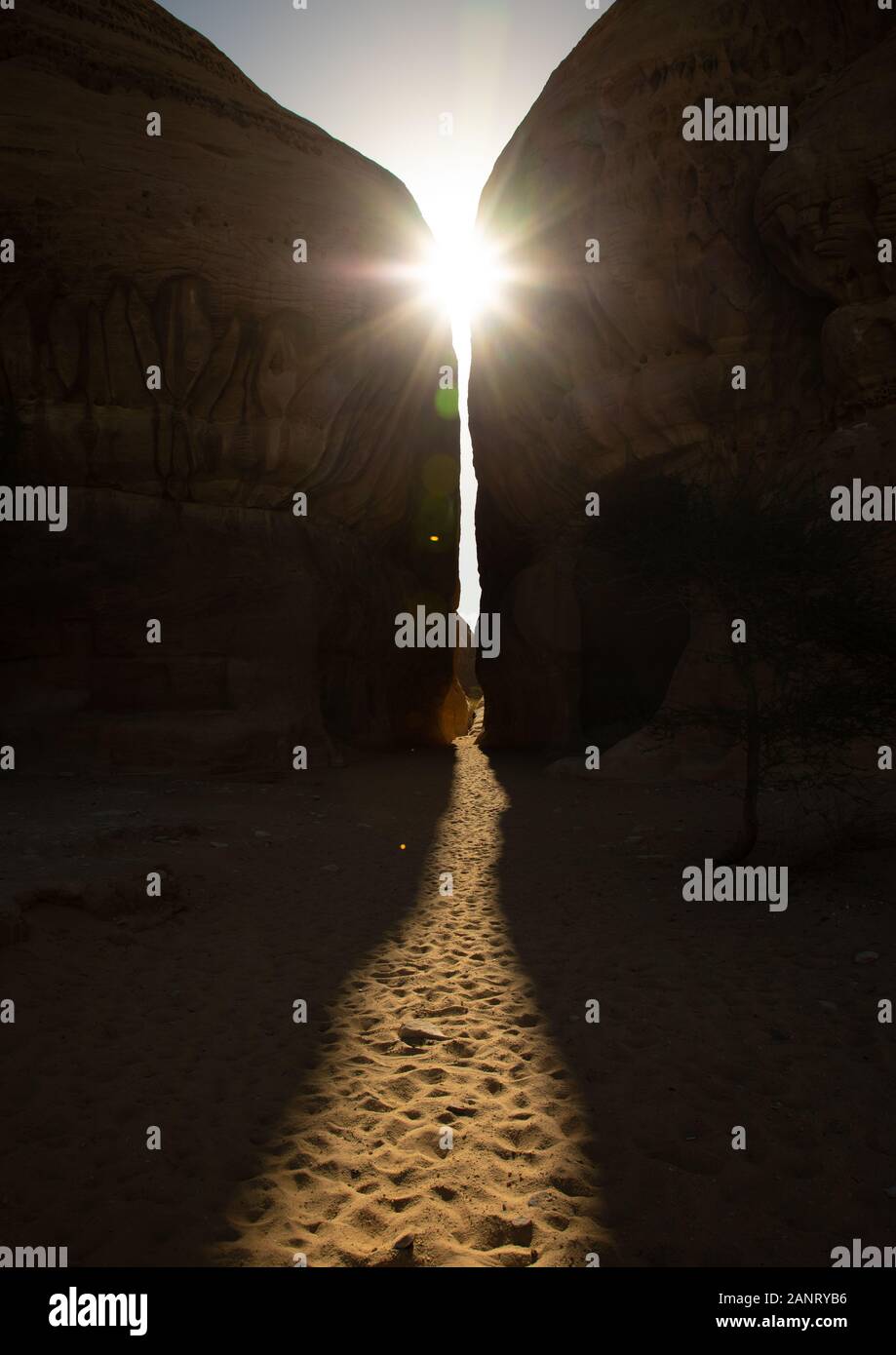 Siq of al-Diwan in jebel Ithlib, Al Madinah Province, Alula, Saudi Arabia Stock Photo