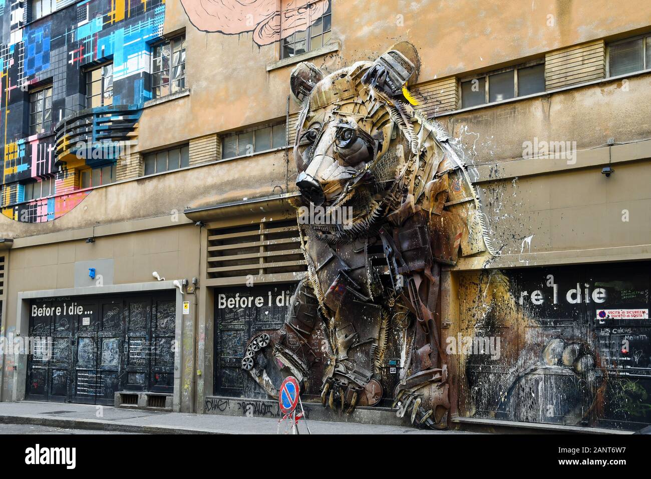 "The Bear", artwork by the Portuguese street artist Bordalo II, on the ...