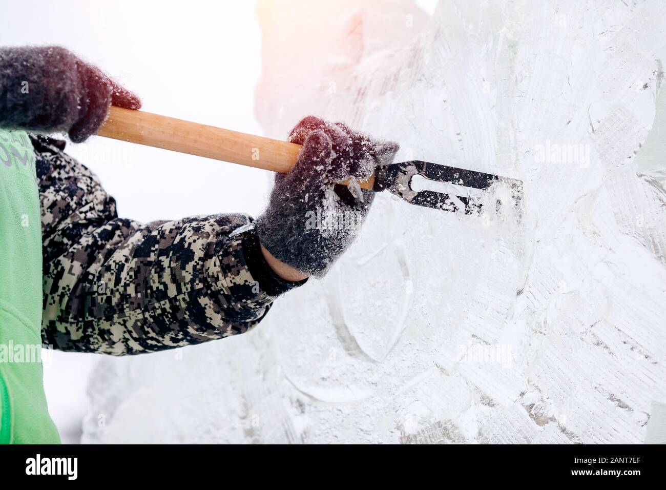 Ice Chisel Winter Ice sculpture tools hi-res stock photography and images - Alamy