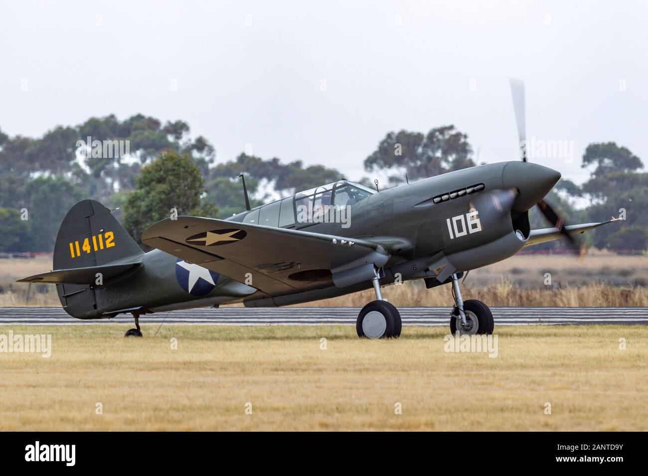 Curtiss P 40f Kittyhawk Fighter Aircraft Vh Hwk 41 That Served With The 44th Fighter Squadron 18th Fighter Group Of The Us Army Air Corps At Stock Photo Alamy Curtiss P 40f Kittyhawk Fighter Aircraft Vh Hwk 41 That Served With The 44th Fighter Squadron 18th Fighter Group Of The Us Army Air Corps At Stock Photo Alamy