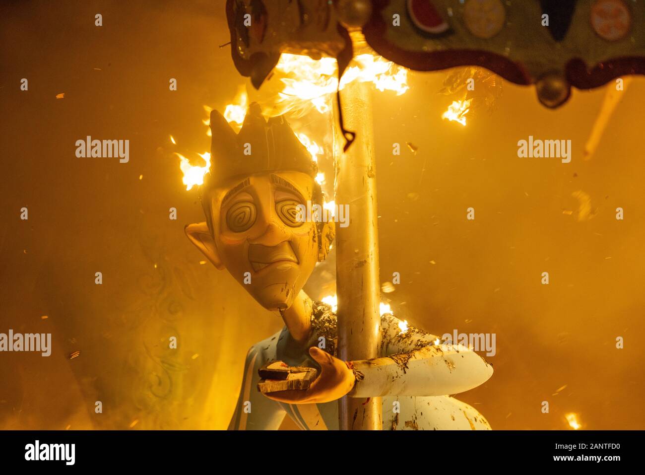 Cream Night. End of the feast of Fallas, when all papermache models on the street are burned. Intangible World Heritage Site by Unesco. Valencia, Spai Stock Photo