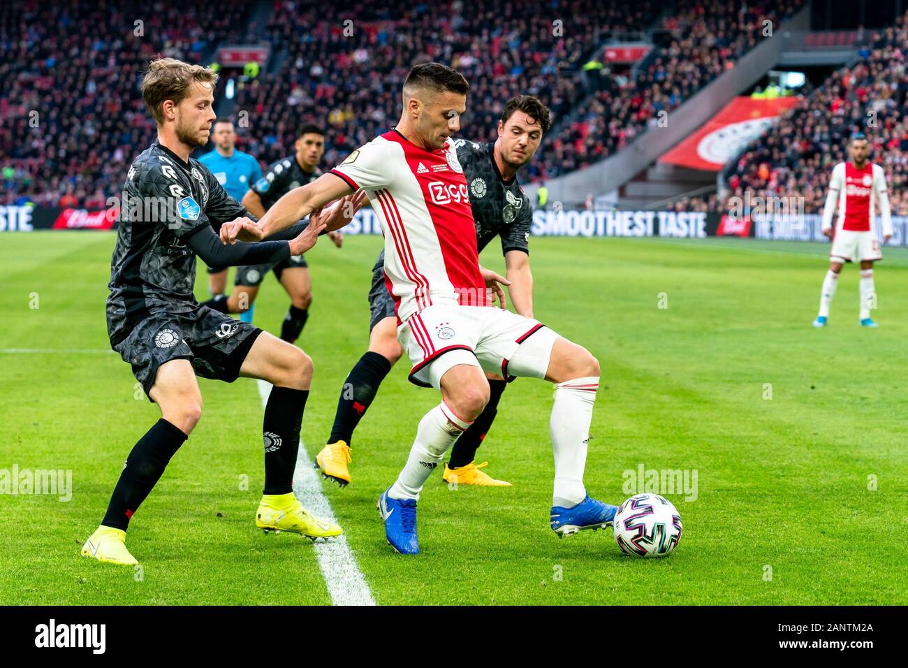 Tadic l hi-res stock photography and images - Page 7 - Alamy