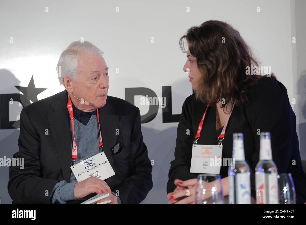 19 January 2020, Bavaria, Munich: Alexander Kluge (dctp GmbH), Lina Atfah (Syrian poet) discuss during a panel at DLD Munich Conference 2020, Europe's big innovation conference, Alte Kongresshalle, Munich, January 18-20, 2020 Picture Alliance for DLD / Hubert Burda Media | usage worldwide Stock Photo