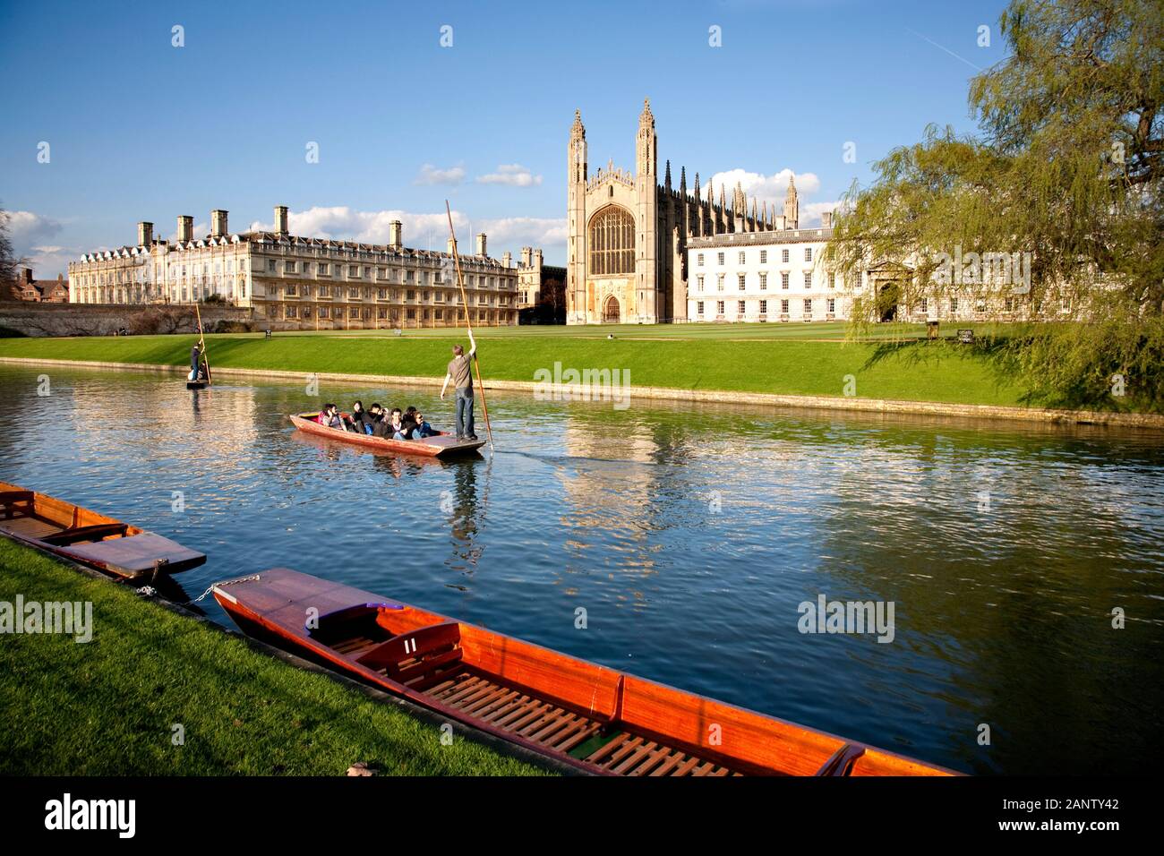 Punting on the river Cam in front of Kings College Chapel, Cambridge from the Backs Stock Photo